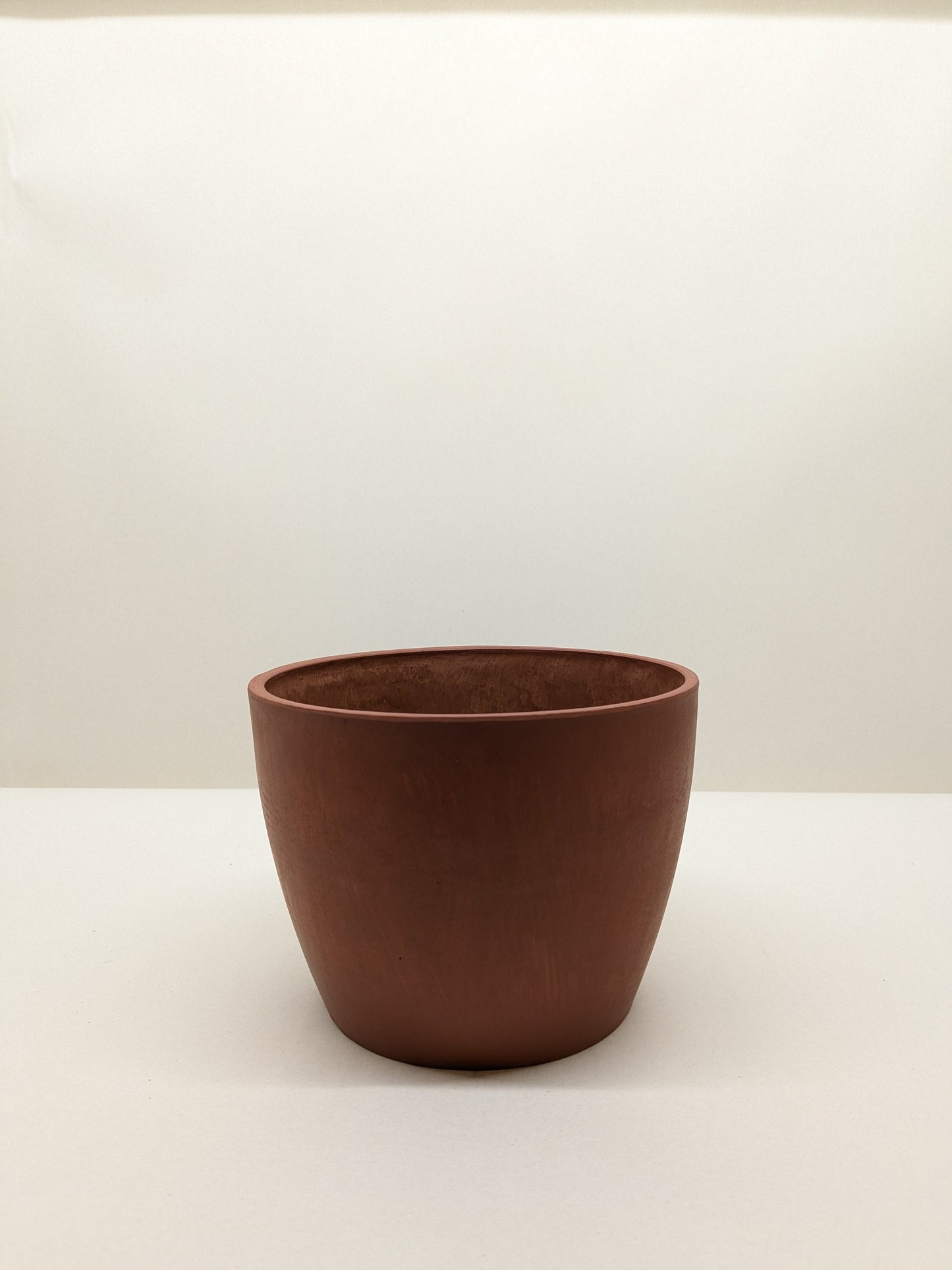 Black and Terra Cotta Eco Pots