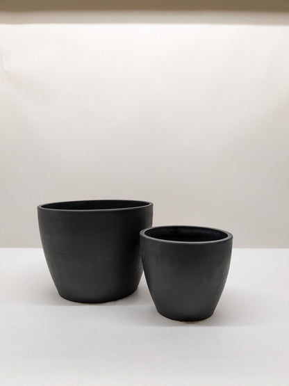 Black and Terra Cotta Eco Pots